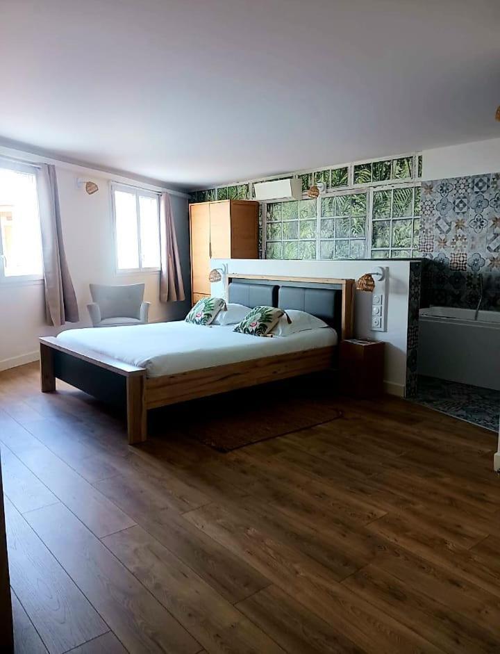 Cotinga Hotel Villars-les-Dombes Exterior photo